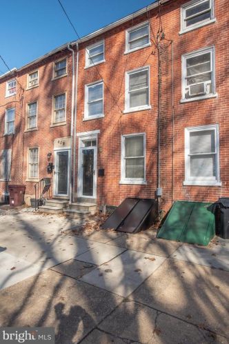 407 5th St, Wilmington, DE 19801-4615