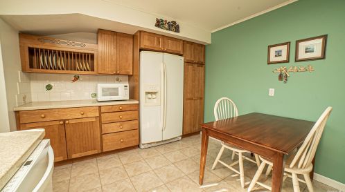 259 Nevada St, North Lindenhurst NY  11757-5204 exterior