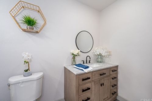 10308 Park St, Bellflower CA  90706-6029 exterior