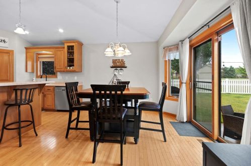 2722 Teresa Dr, Green Bay WI  54311-5586 exterior