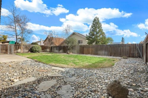 293 Crane Rd, Valley Home CA  95361-8106 exterior