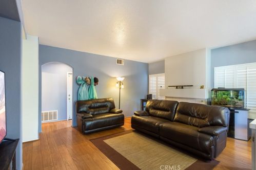 43115 Corte Fresca, Temecula CA  92592-3070 exterior