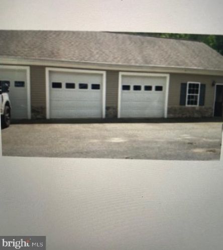 9916 Brock Rd, Spotsylvania, VA 22553-3906