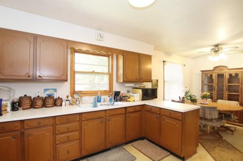 72 Sallie Ave, Fond Du Lac WI  54935-4651 exterior