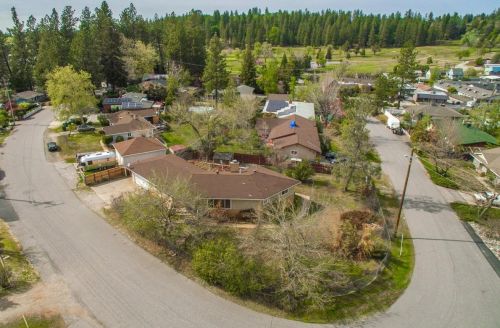 210 Catherine Ln, Grass Valley CA  95945-5802 exterior