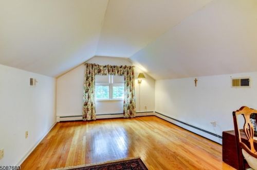 11 House Wren, Hackettstown NJ  07840-2815 exterior