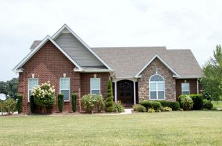 38 Windsor Ct, Manchester, TN 37355-7558