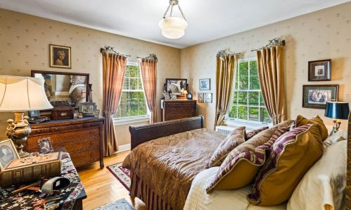 3164 51 Blvd, Milwaukee WI 53216-3236 exterior