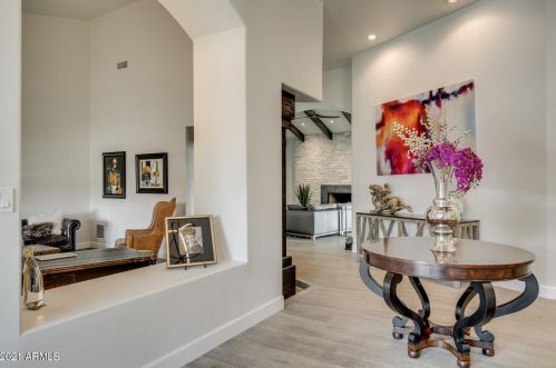 5701 Bar Z Ln, Scottsdale, AZ 85253-1755