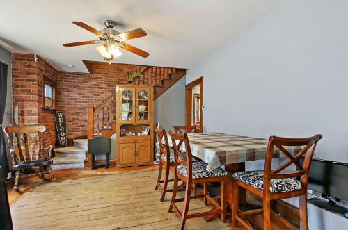 3912 8 Ave, Kenosha WI 53158-5409 exterior