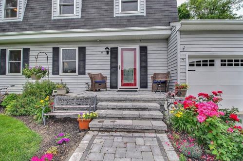 35 Barbara Dr, Warwick, NY 10990-1932