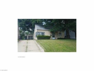 2200 Hillside St, Cuyahoga Falls OH  44221-3514 exterior