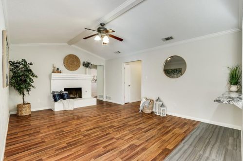 2012 Paisley St, Denton TX  76209-4755 exterior