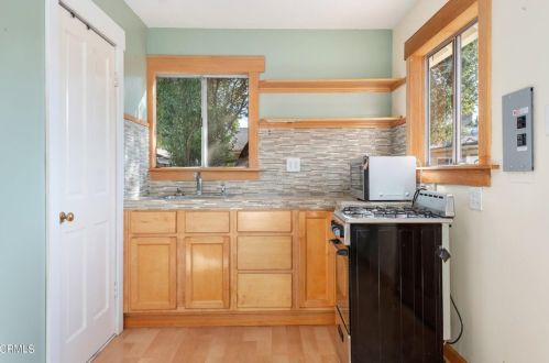 167 Barbara St, Oak View CA  93022-9504 exterior