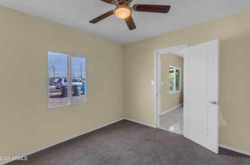 43 Elwood St, Phoenix AZ  85040-1025 exterior