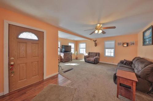 4121 Green Pond Rd, Easton PA  18045-2509 exterior