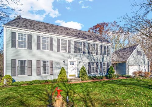 632 Winding Creek Path, Valpo, IN 46385-8945