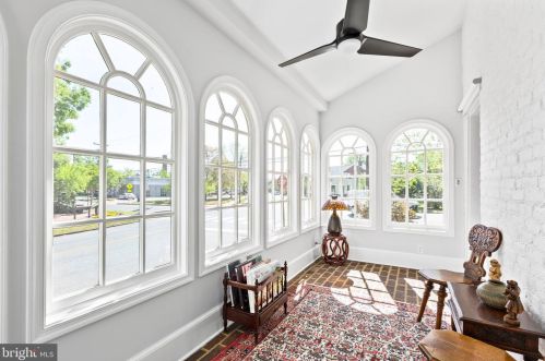 701 Hanover St, Fredericksburg VA  22401-5714 exterior