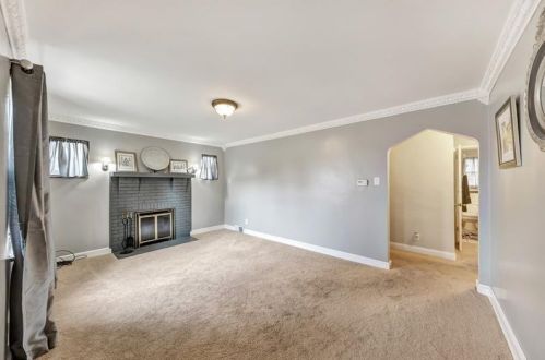 15 Speer Dr, Moon Twp, PA 15108-3715