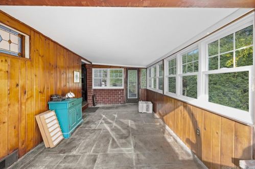 4 Pleasant Rise Cir, Brookfield Center CT  06804-2109 exterior