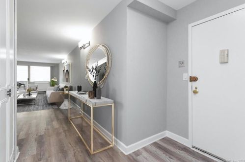 50 Glenbrook Rd, Stamford CT  06902-2914 exterior