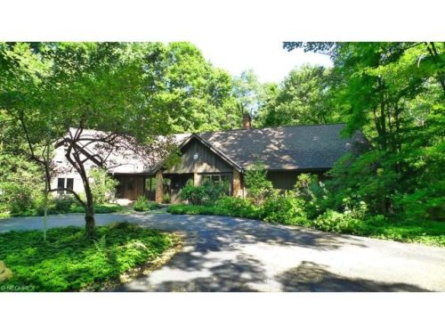 14440 Hartwell Trl, Russell Township, OH 44072