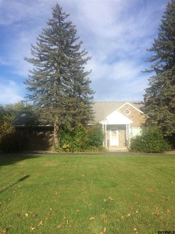 2073 Lexington Pkwy, Schenectady, NY 12309-4227