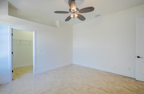 5240 20 Ave, Cape Coral FL  33990-4815 exterior