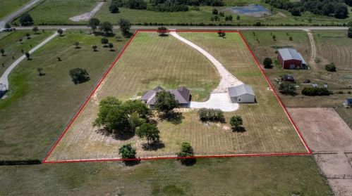 26346 Nelson Rd, Hempstead, TX 77445-7626