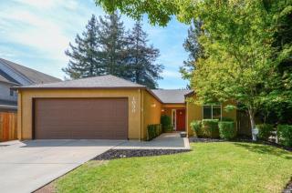 1033 Easum Dr, Fairfield, CA 94558-5524