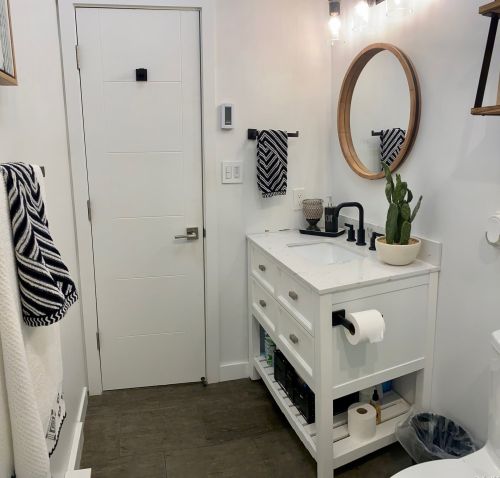 326 Lido Promenade, North Lindenhurst NY  11757-6600 exterior