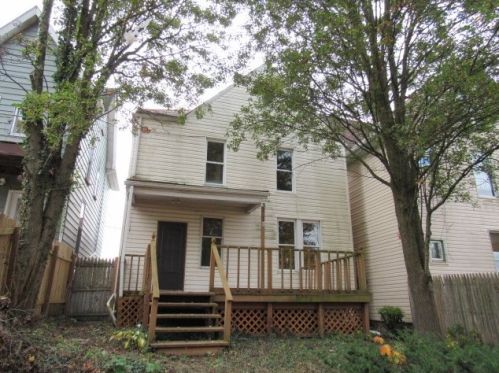 157 Frothingham Ave, Jeannette, PA 15644-1869