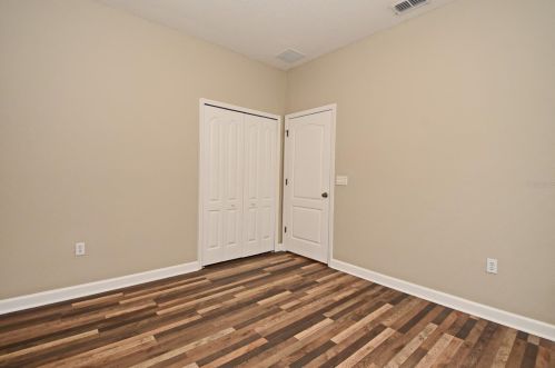 15600 Montesino Dr, Orlando FL 32828-6740 exterior