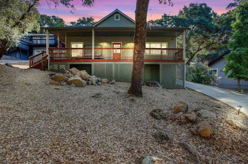 13975 Lake Wildwood Dr, Lake Wildwood, CA 95946-9581