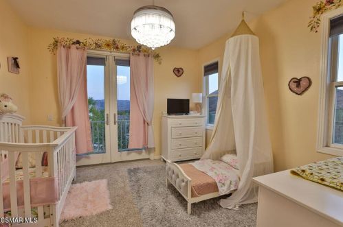 5391 Evening Sky Dr, Simi Valley CA  93063-5744 exterior