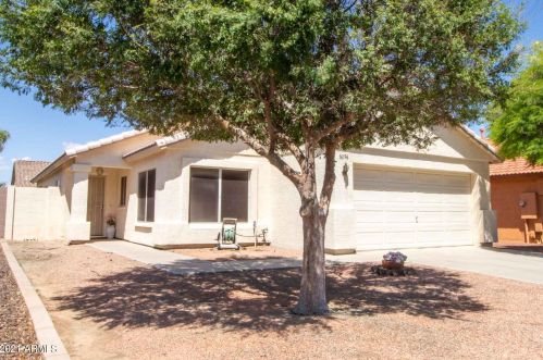 16196 Cottonwood St, Sun City, AZ 85374-5739