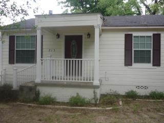 213 Brown St, Longview TX  75601-6204 exterior