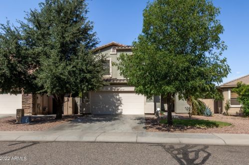 2325 88th Dr, Tolleson, AZ 85353-6910