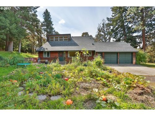 1235 Dry Creek Rd, Mosier, OR 97040-9773