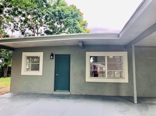 1645 Avenue C, Winter Haven FL  33881-4432 exterior