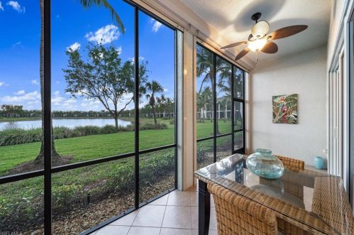 9231 Tesoro Ln, Naples, FL 34114-9504