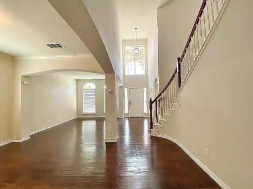 1104 Wentwood Dr, Denton, TX 76210-8770
