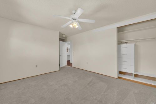 129 Rainier Cir, Vacaville CA  95687-3309 exterior