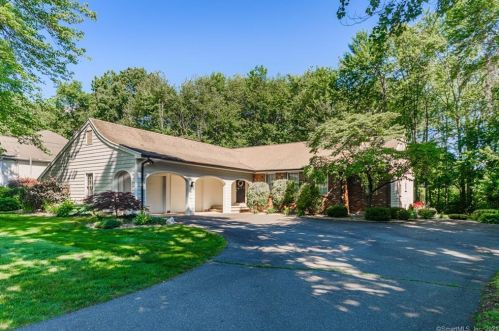 645 Redstone Hill Rd, Bristol, CT 06010-7951