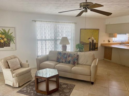 741 91st Ave, Naples, FL 34108-2424