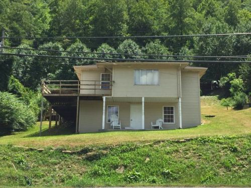 220 High St, Wales, KY 41572-8002
