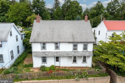 1089 Baltimore Pike, Kennett Sq, PA 19348-2245