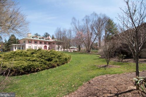 501 Sayre Dr, Princeton NJ  08540-5855 exterior
