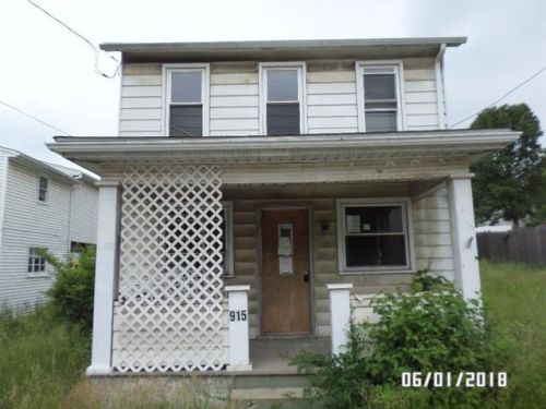 915 Unity St, Latrobe, PA 15650-5328