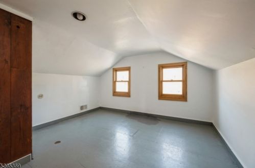 514 River Rd, Annandale NJ  08801-3440 exterior